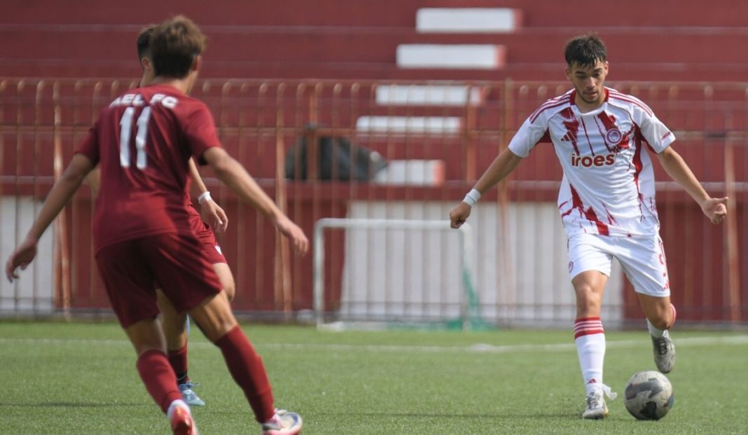Super League K17: Ήττα της ΑΕΛ από τον Ολυμπιακό Super League K17: Ήττα της ΑΕΛ από τον Ολυμπιακό