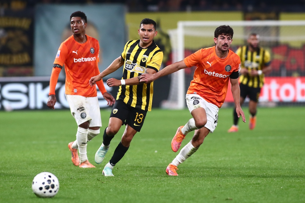 Η ΑΕΚ νίκησε 2-0 τον ΟΦΗ και… περιμένει για να δει αν θα «μείνει» στην πρώτη τετράδα Η ΑΕΚ νίκησε 2-0 τον ΟΦΗ και… περιμένει για να δει αν θα «μείνει» στην πρώτη τετράδα