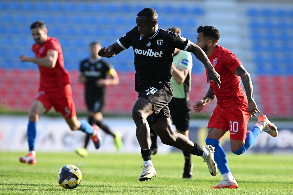 Η Καλαμάτα επέστρεψε πανηγυρικά στη Super League μετά από 26 χρόνια Η Καλαμάτα επέστρεψε πανηγυρικά στη Super League μετά από 26 χρόνια